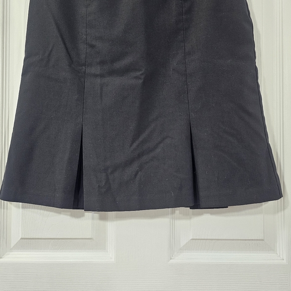 H&M Black Kick Pleat Skirt Size 4 - Picture 2 of 12